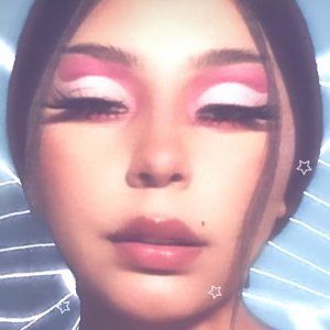 Meet your Posher, Debra